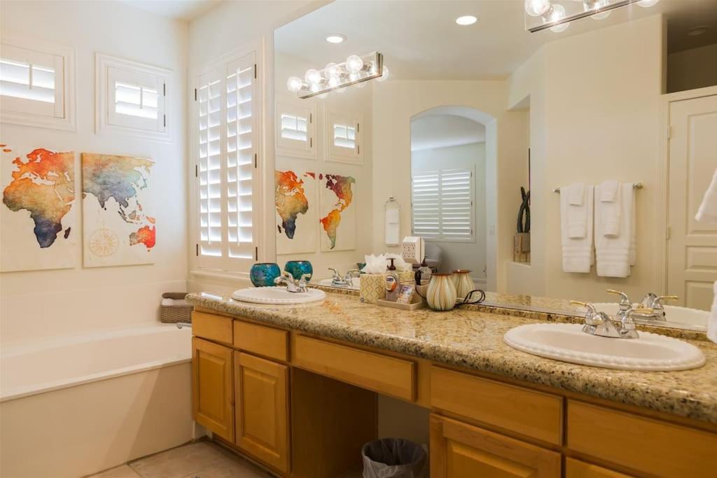 Gated Ocotillo House, Pool Heater, Bbq, Golf Views 챈들러 외부 사진
