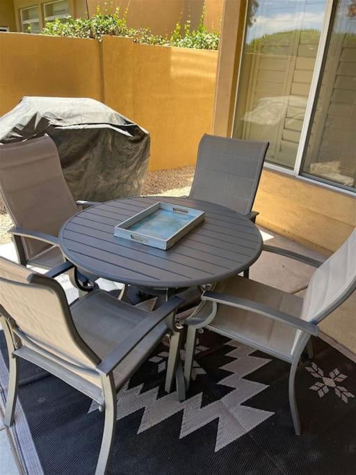 Gated Ocotillo House, Pool Heater, Bbq, Golf Views 챈들러 외부 사진