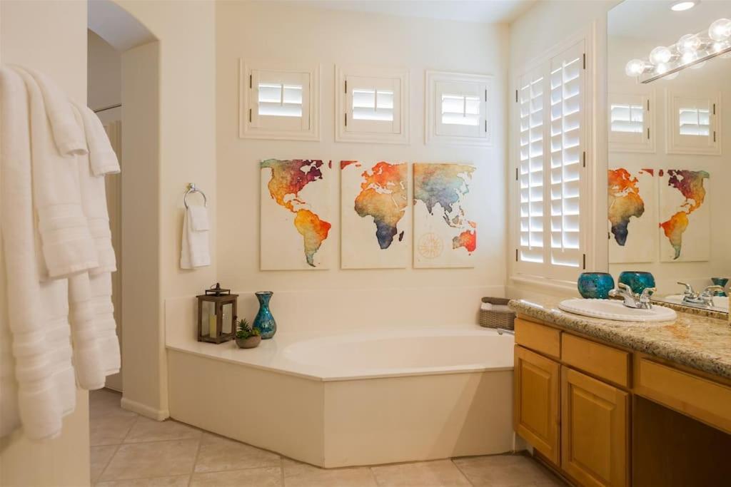 Gated Ocotillo House, Pool Heater, Bbq, Golf Views 챈들러 외부 사진