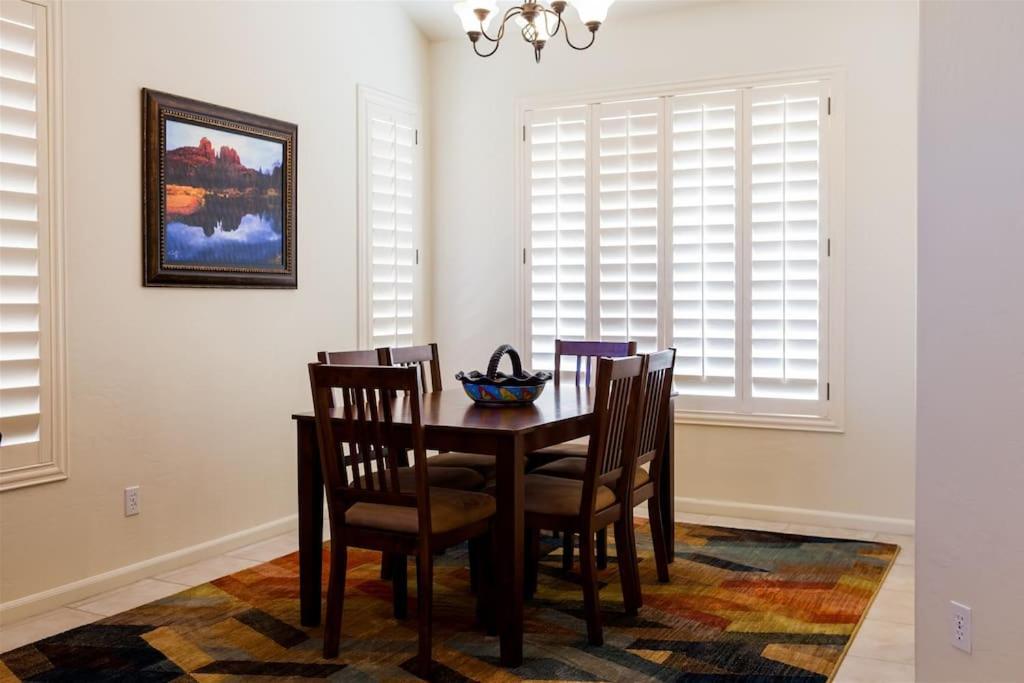 Gated Ocotillo House, Pool Heater, Bbq, Golf Views 챈들러 외부 사진