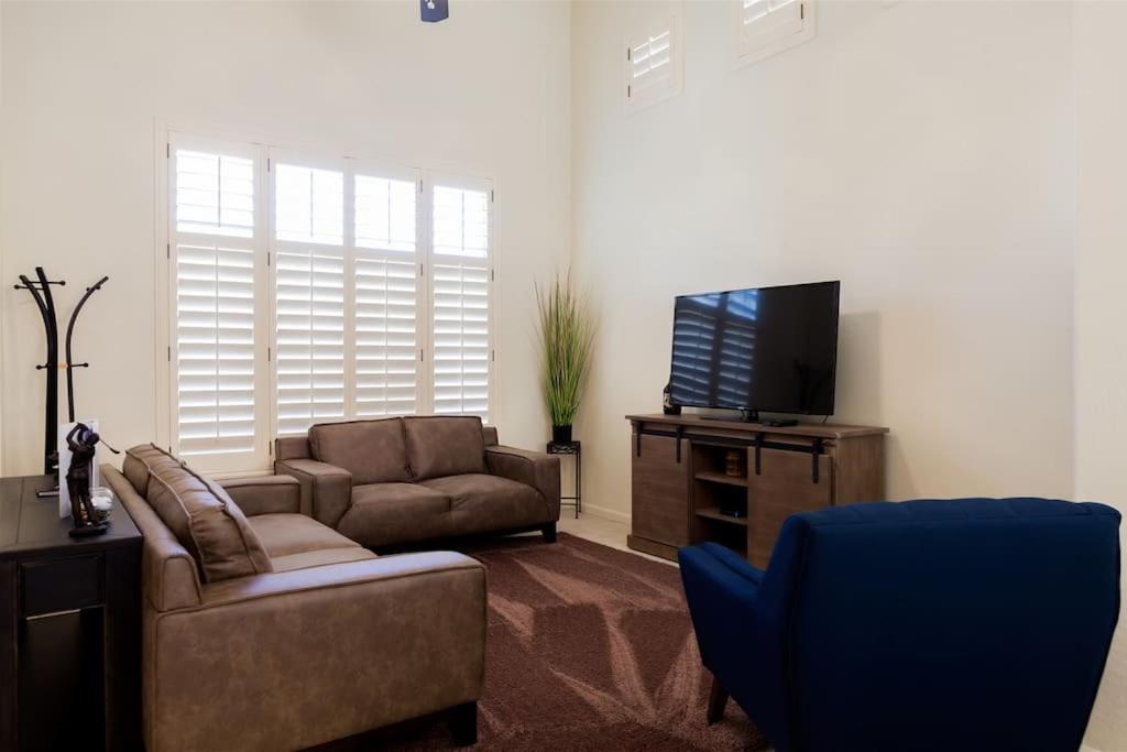 Gated Ocotillo House, Pool Heater, Bbq, Golf Views 챈들러 외부 사진